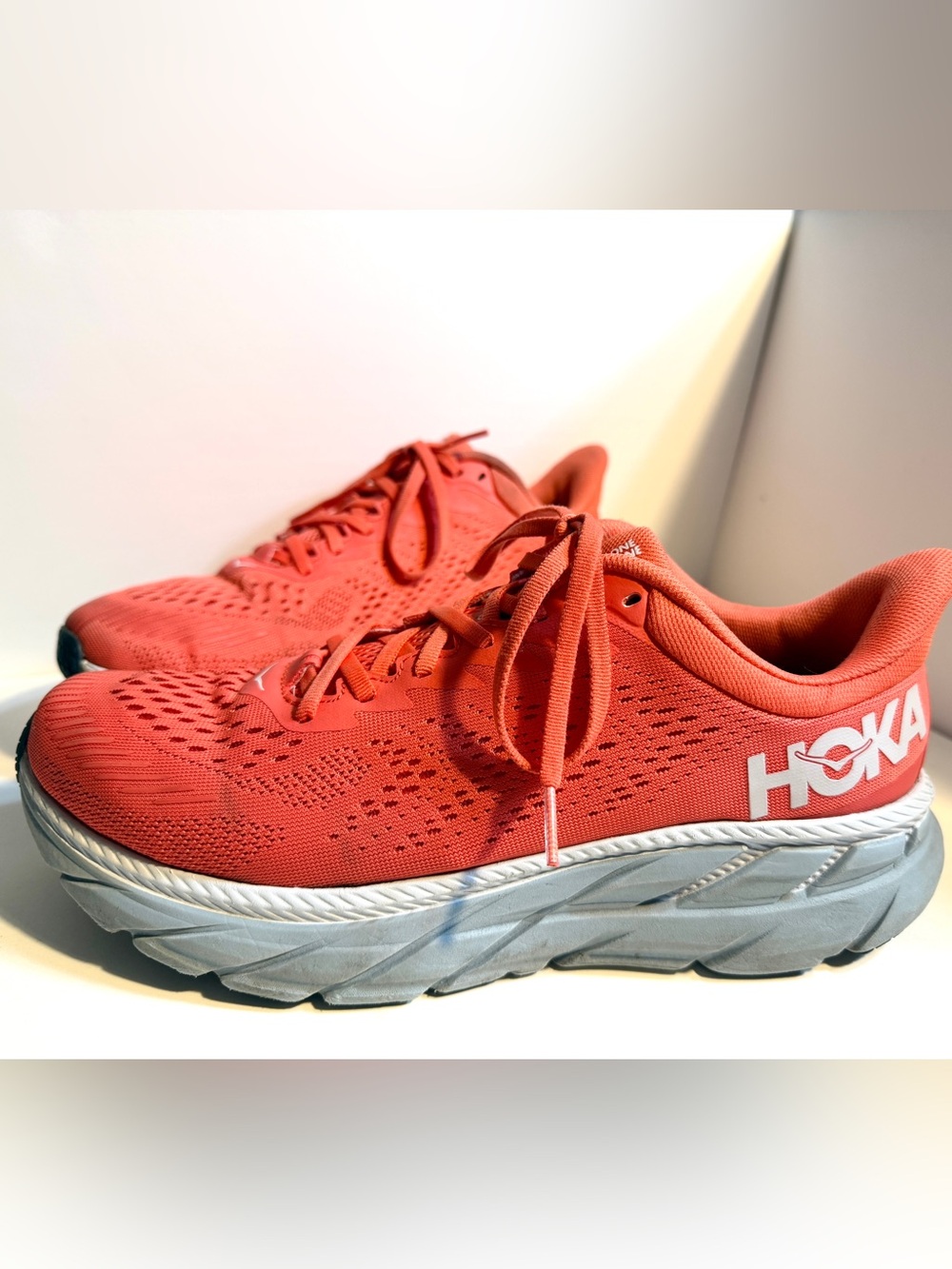 ☀️ 2/$50 ☀️ Orange Hoka Clifton 7 One One Women Shoes Size 10